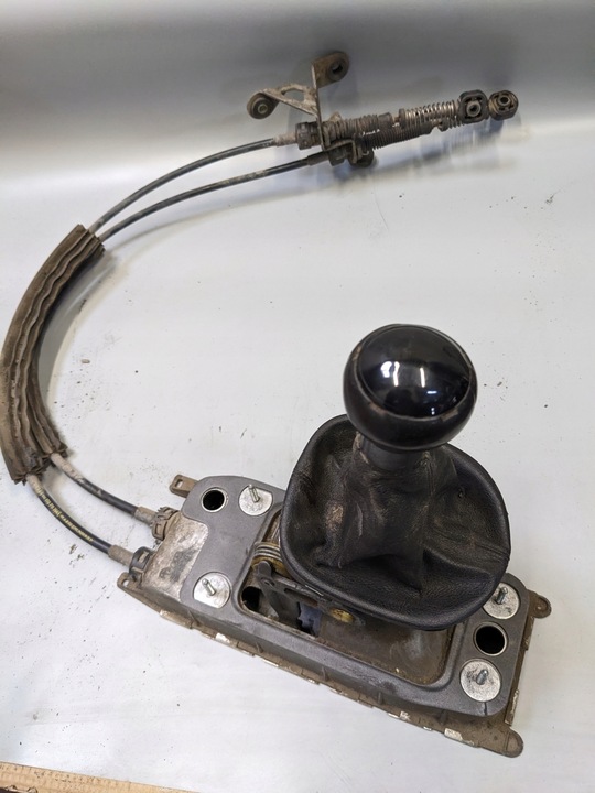 фото №1, Домкрат изменения коробки передач vw golf 5 1k0711061a