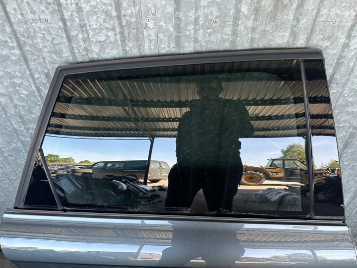 фото №1, Стекло дверь правые зад audi a4 b8 avant as3