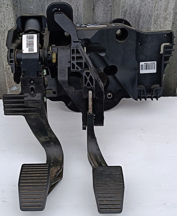 фото №1, Fiat tipo 18 r педаль сцепления тормоза