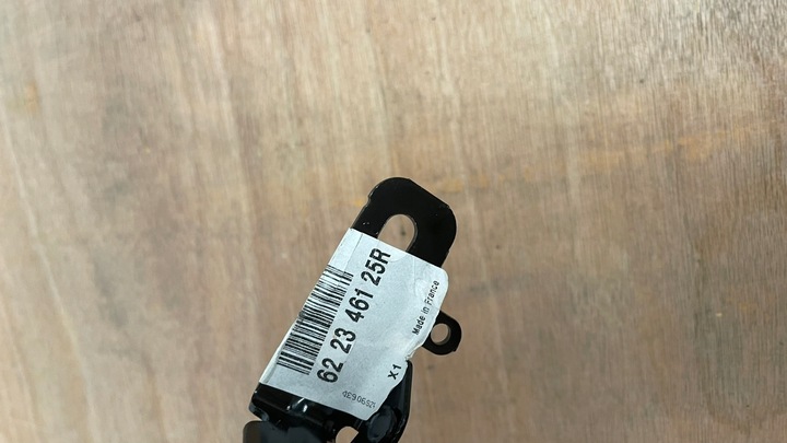 фото №11, Кріплення бампера r laguna 01- ліва = права