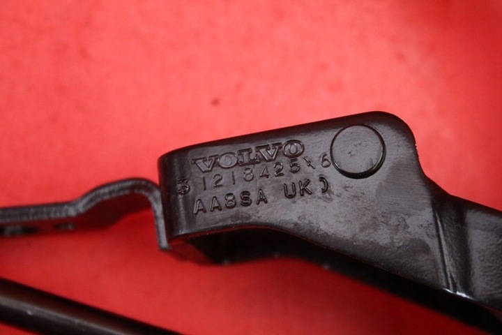 фото №5, Петля петли крышки 31218425 312184425 volvo xc70 2 ii 07-13