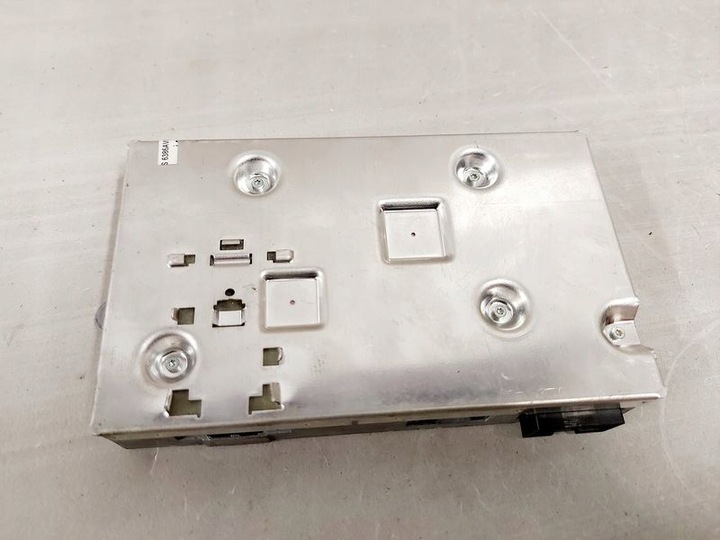 фото №6, Audi q7 1 i 4l модуль блок управления тюнер радио 4e0035541s