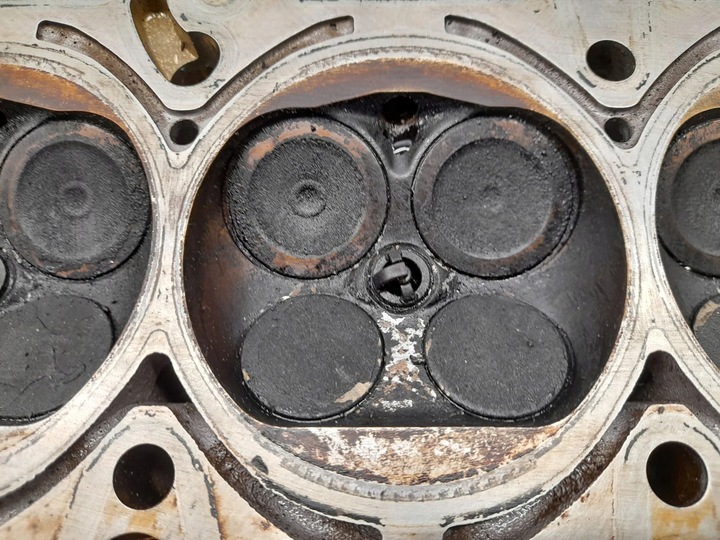 фото №6, Audi a4 s4 b8 8k 2014 ліва сторона головка двигуна