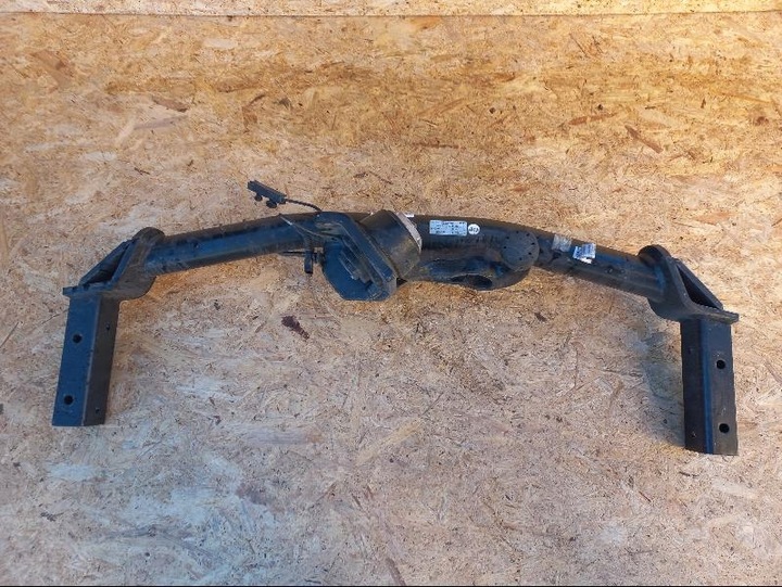 фото №1, Hak буксировочный audi q5 q-5 8r0 8r0800495