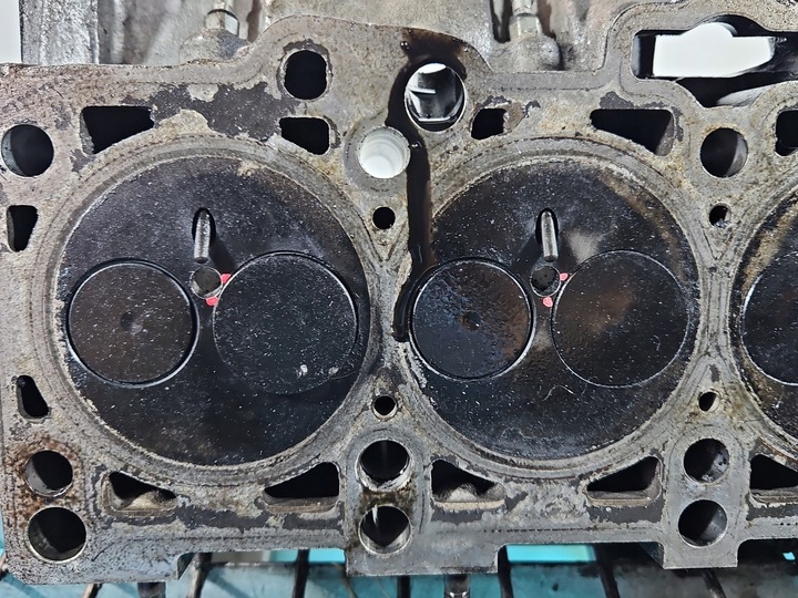 фото №13, Головка вал vw touran i 1.9 tdi bkc