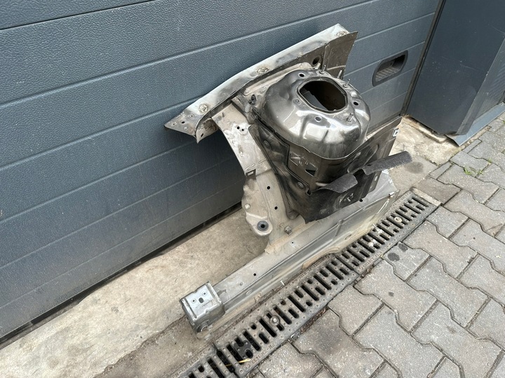 фото №9, Чверть праві перед, лонжерон, носик mercedes cls w218 c963