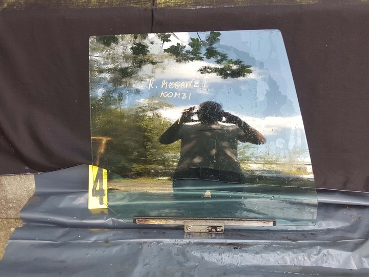 фото №1, Стекло боковая правая задняя renault megane i универсал