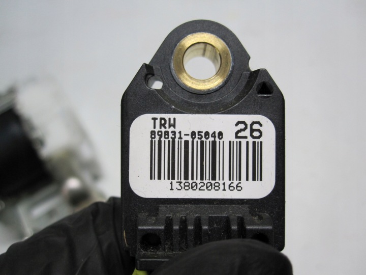 фото №10, Toyota avensis t27 iii 10r pas безопасности левые перед 7p2510-p