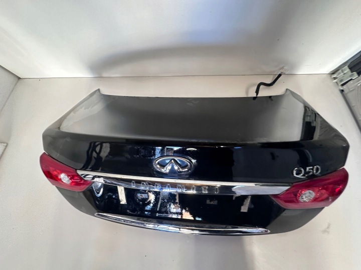 фото №12, Infiniti q50 крышка багажника зад задняя kh3 камера