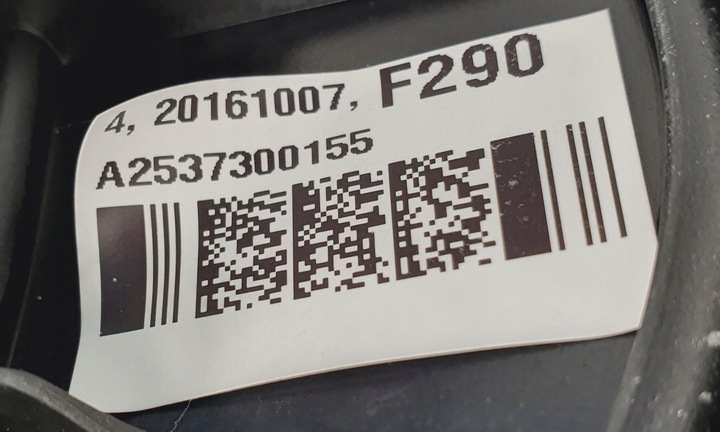 фото №8, Скло двері лівий зад малий mercedes glc w253