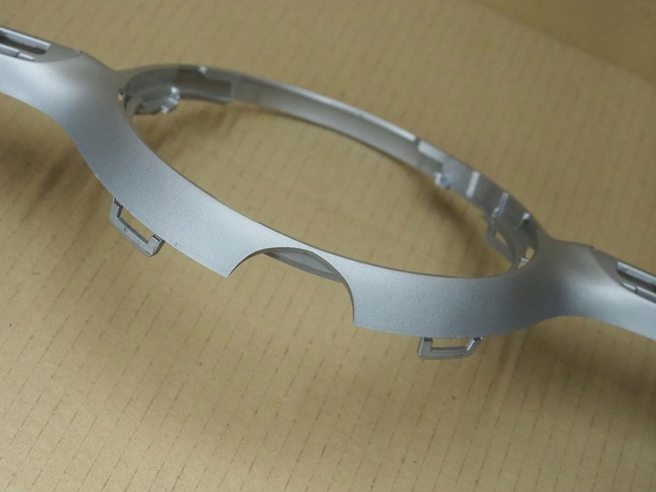 фото №14, Mercedes c клас w206 amg решітка радіатора емблема решітка a2068885000