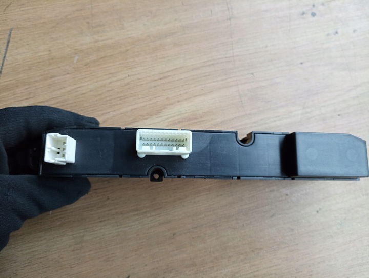 фото №6, Кнопка вимикач світла аварійних kia 202006754 93700-1h900 93700-1h910