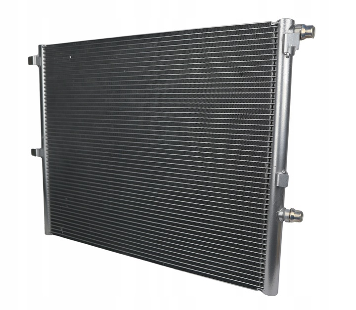 фото №1, Радиаторов bmw 7 g11 g12 2015 -