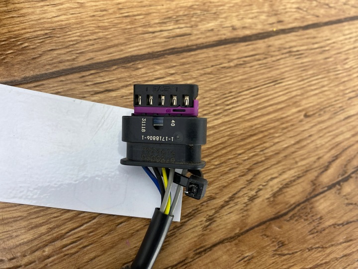 фото №5, Клипса застёжка скоба ремня безопасности jeep wrangler jl 2018+ usa