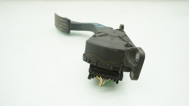 фото №5, Volvo v50 s40 ii 2.0 d педаль газа 4m51-9f836-ah