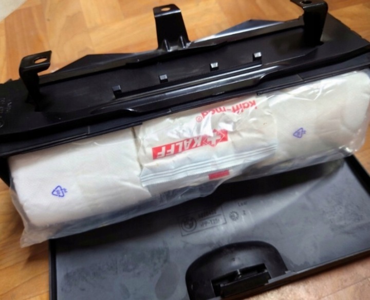 фото №5, Bmw x5 e53 e83 e46 x3 x5 аптечка бардачок 7044958 + держатель