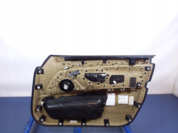 фото №4, Bmw 5 f10 f11 обивка боковина дверь перед левый uk