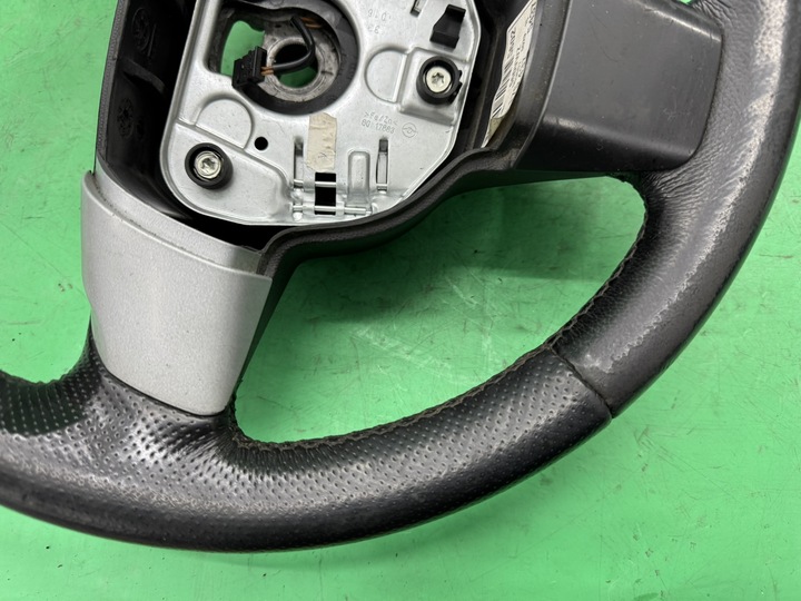 фото №12, Руль кожаный кожа трёхспицевый 13175437 opel vectra c iii 02-