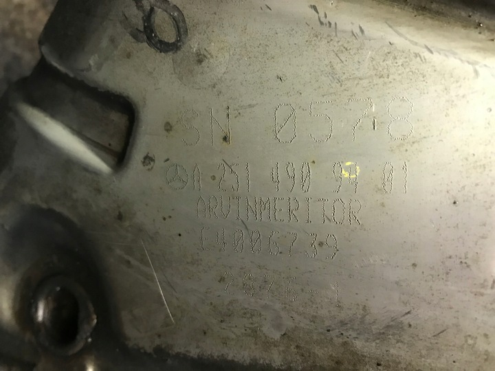 фото №8, Mercedes w251 глушитель выхлоп правые левый 3.0 cdi v6 комплектный исправный