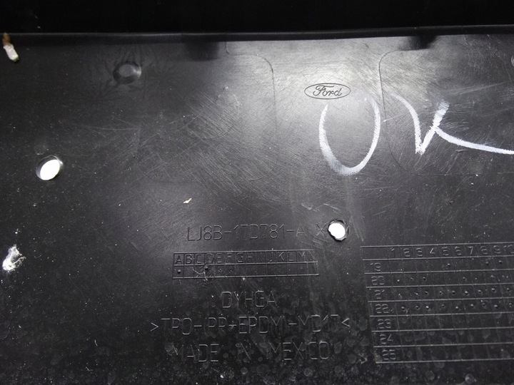 фото №16, Ford mustang mach-e 20- бампер задній оригінальний lj8b-17d781-a