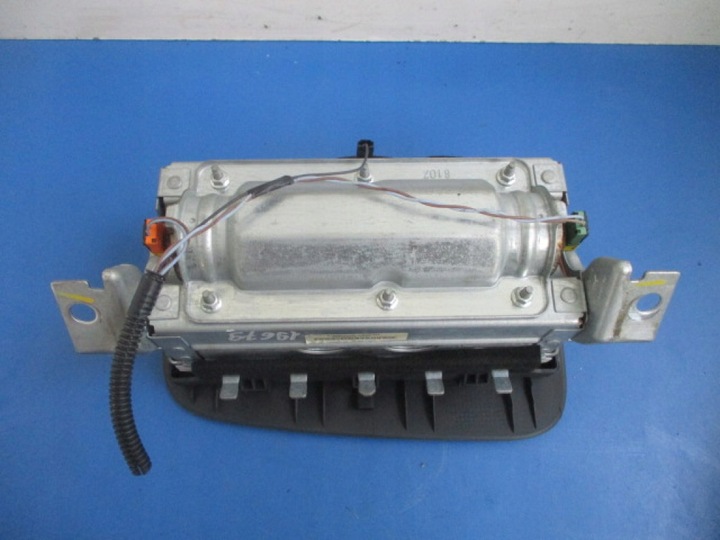 фото №5, Renault clio iii кермо подушки датчик 8200854864 ремені безпеки