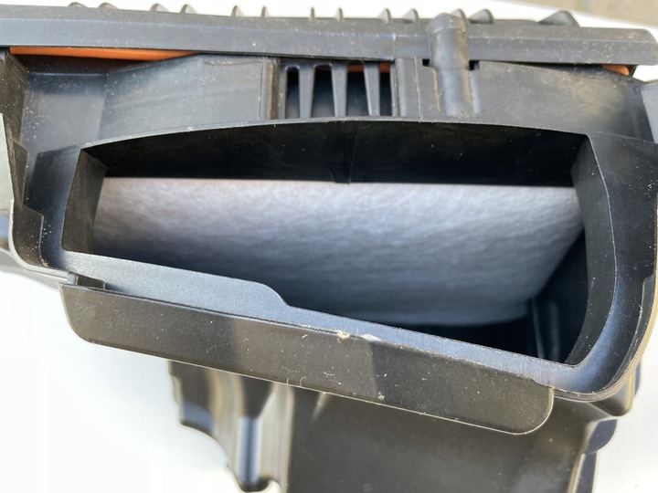 фото №8, Корпус фильтра воздуха 8513916 bmw x1 f48 2.0d