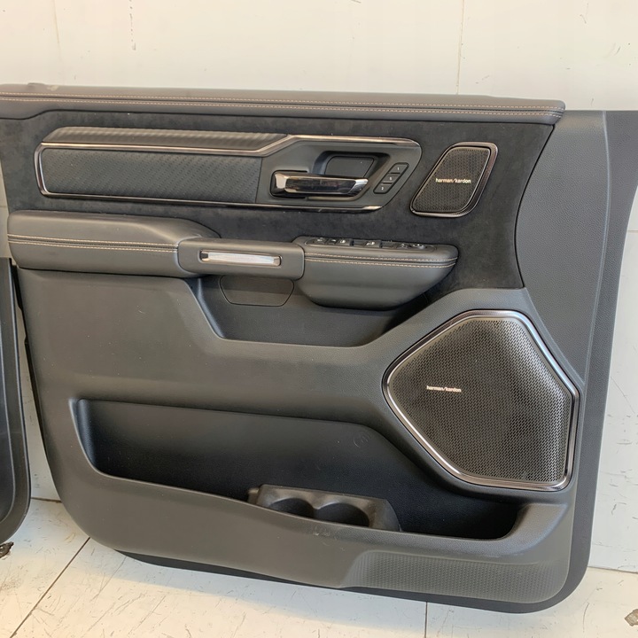 фото №14, Сидіння сидіння оббивка kpl dodge ram v 1500 trx 6.2l v8 srt hellcat 24r