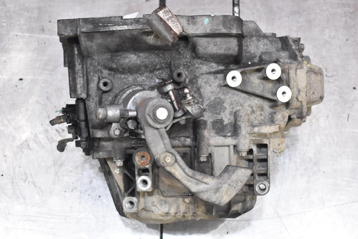 фото №5, Коробка передач коробки передач 55193621 fiat grande punto 1.3 multijet 90 km 05-10