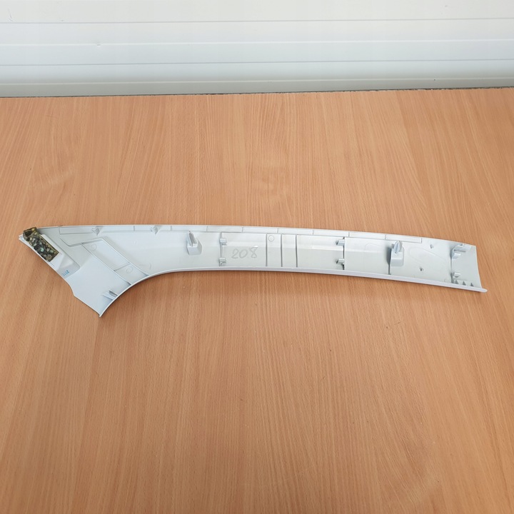 фото №3, Защита стойка перед стёкла peugeot 208 15r