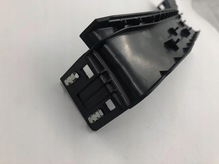 фото №8, Защита обшивка туннеля левая audi e-tron 4kl863045