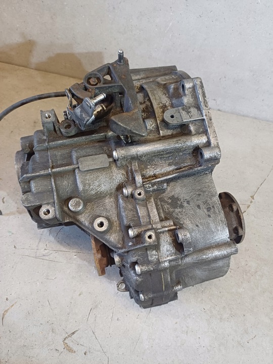 фото №9, Коробка передач коробки передач код hdv 2.0 tdi 6 коробки передач skoda octavia ii , vw passat b6