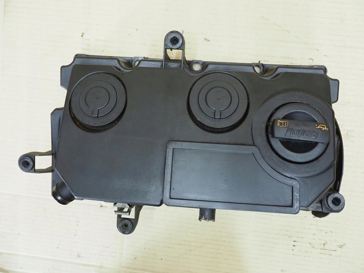 фото №1, Кришка клапанів vw passat b6 audi 2.0tdi 03g103469g
