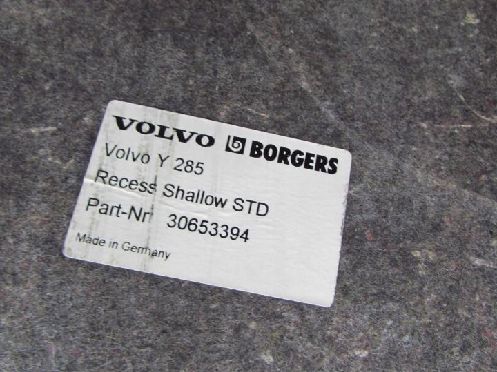 фото №12, Volvo v70 iii xc70 06-16 покрытие пол багажника 30653394
