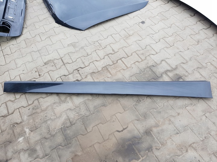 фото №1, Bmw 3 f30 11-14r планка пороговая правая 475 чёрный sapphire