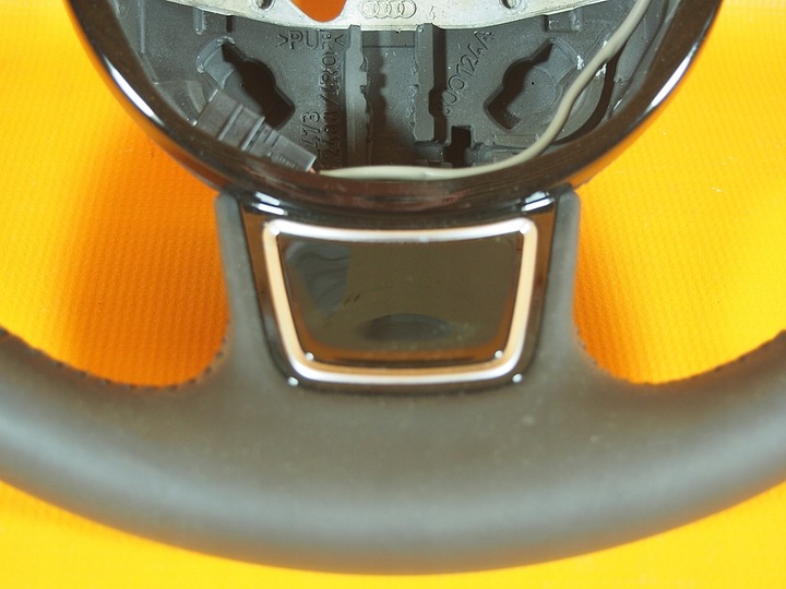 фото №8, Audi a5 8t кермо sport пелюстки 8k0419091bn