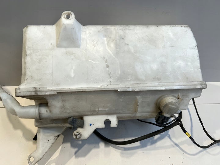 фото №6, Бачок склоомивача volvo xc60 i 30753424 / 30753425