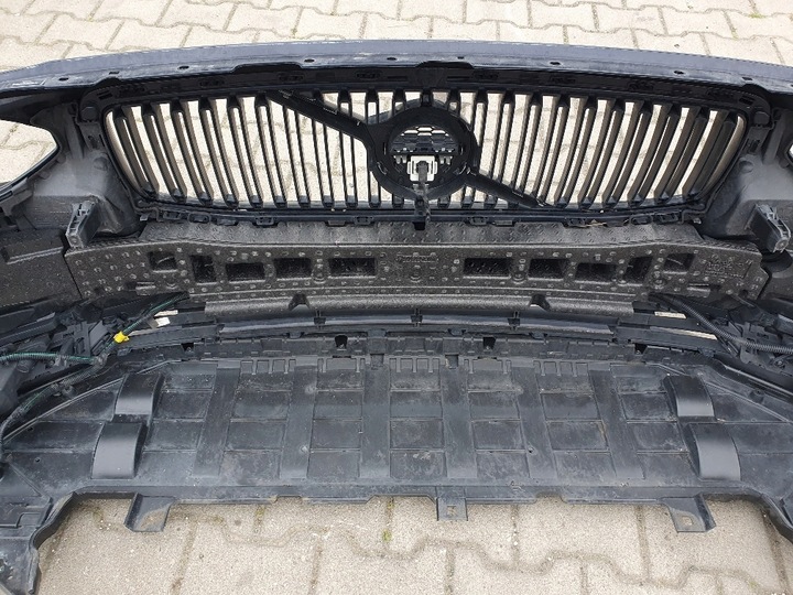 фото №10, Volvo s90 v90 ii momentum 2016- бампер переднее комплектный камера 467-46