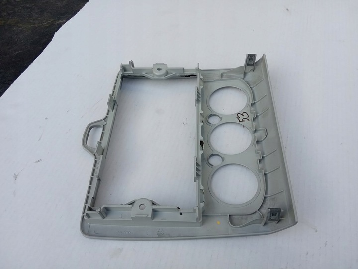 фото №10, Ford focus mk2 2004-07r. - панель рамка