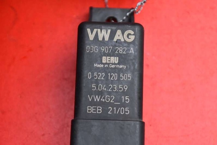 фото №8, Реле свічок розжарювання 03g907282a vw golf 5 v 1.9 tdi 105 km 03-09