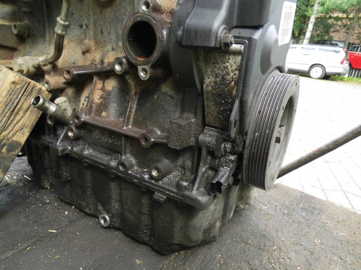 фото №8, Volvo s40 ii v50 c30 2.0 d 100kw двигатель d4204t