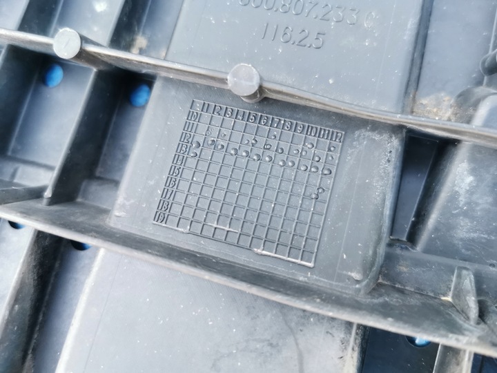 фото №8, Audi q3 8u0 11-14 плита защита pod бампер перед переднее 8u0807233c