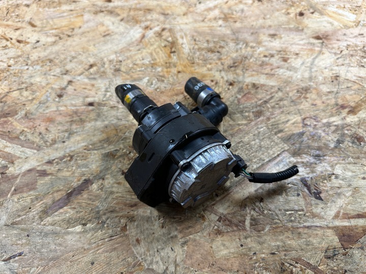 фото №7, Дополнительный насос воды opel e-corsa f e-mokka ii peugeot e-208 ii 9827567880