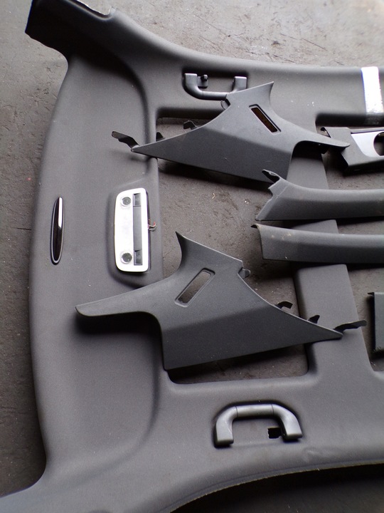 фото №8, Стеля чорна amg mercedes w204 sedan панорама