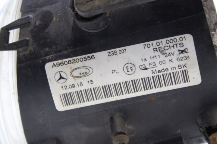 фото №10, Галоген правое mercedes actros mp4 a9608200556 оригинал