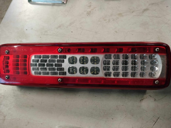 фото №1, Лампа задня ліва volvo fh led