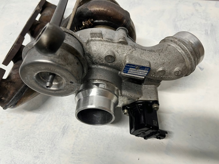 фото №4, Volvo v90 t8 гібрид турбонагнітач турбіна 31459815 xc90 xc60 v60