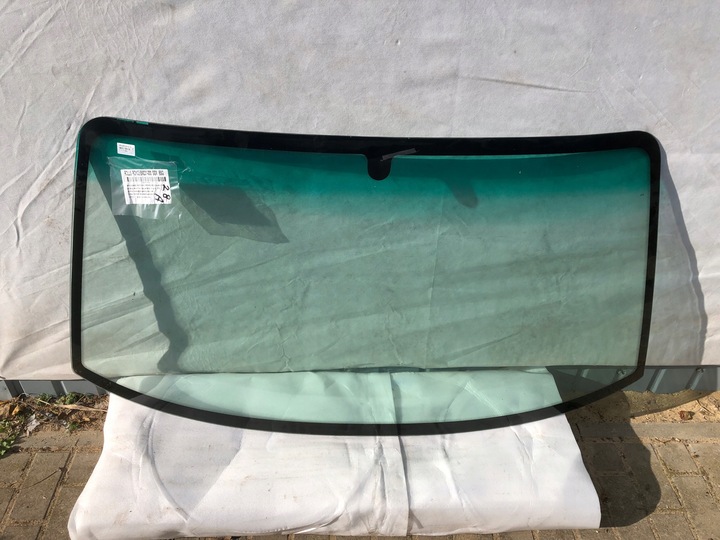 фото №1, Rolls royce серебряный seraph стекло передняя новая 1998-2009