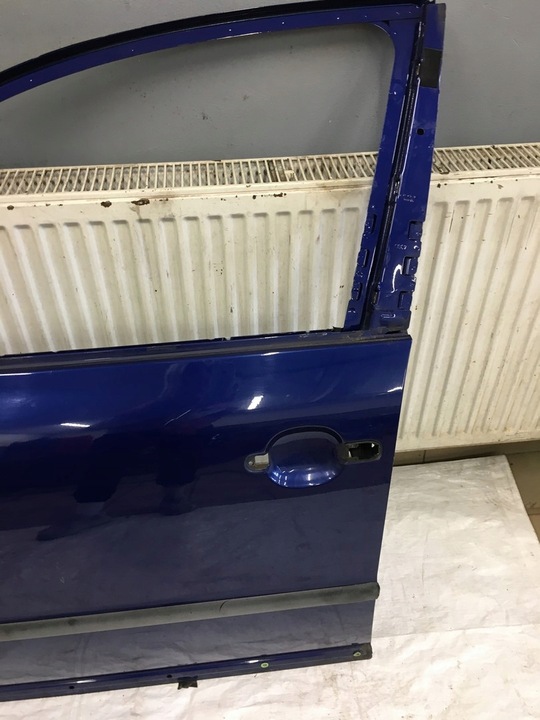 фото №12, Дверь перед передние левая vw passat b5 1996-2005 цвет lc5x