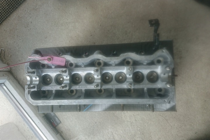 фото №6, Головка двигателя vw passat b5 3b2 028103373n 1.9l дизель 66kw 1998