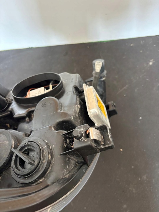 фото №12, Лампы передние фары ford kuga mk1 bixenon ксенон комплектные демонтаж